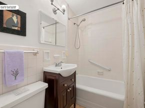 130 East 18th Street 1S, New York NY 10003