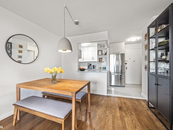 340 East 80th Street 19K, New York NY 10075