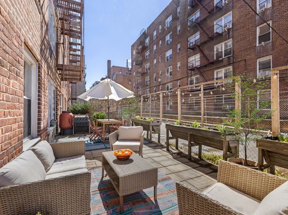 400 East 17th Street 201, Brooklyn NY 11226