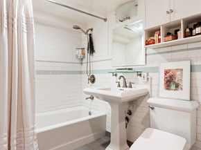 220 East 5th Street 2, New York NY 10003