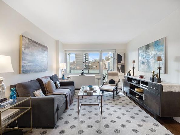 250 East 87th Street 26E, New York NY 10128