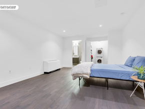 416 West 52nd Street TH215, New York NY 10019