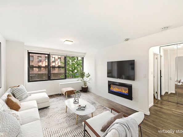 305 East 40th Street 3E, New York NY 10017