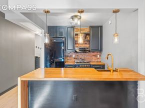 25-25 Newtown Avenue 4B, Queens NY 11102