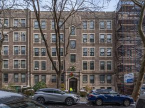 35-27 80th Street 32, Queens NY 11372