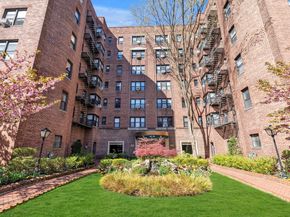 69-10 Yellowstone Boulevard 210, Queens NY 11375