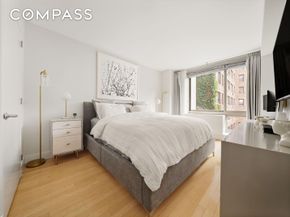 242 East 25th Street 4A, New York NY 10010