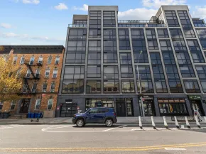 11-12 44th Drive 2A, Queens NY 11101