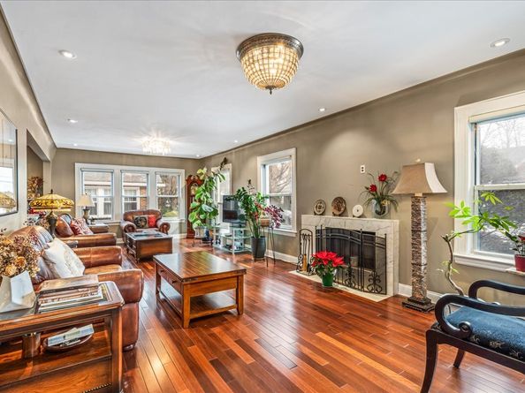 99-35 74th Avenue, Queens NY 11375