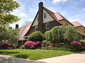 99-35 74th Avenue, Queens NY 11375