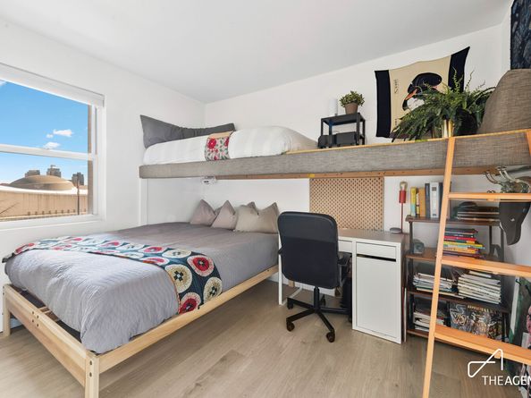 321 East 45th Street 7G, New York NY 10017