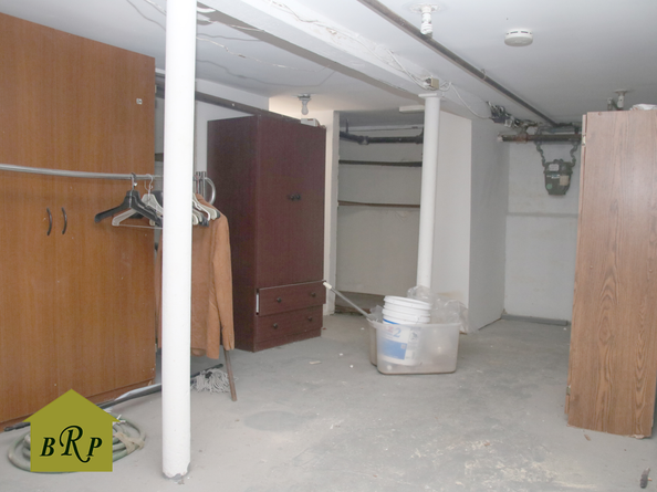 8906 Ave L, Brooklyn NY 11236