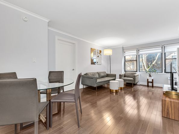 333 East 34th Street 2M, New York NY 10016