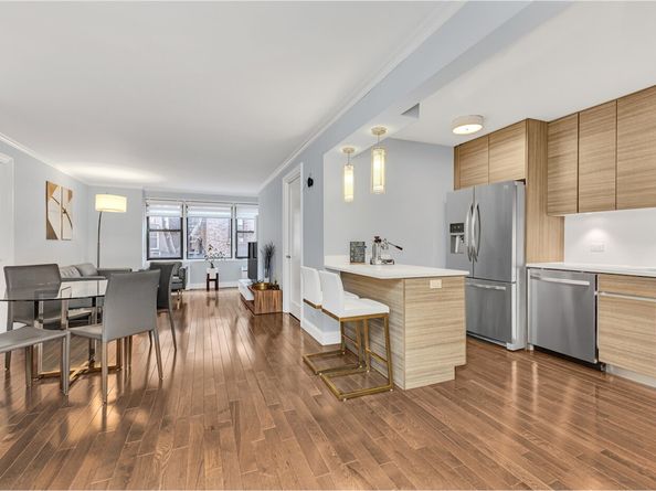 333 East 34th Street 2M, New York NY 10016