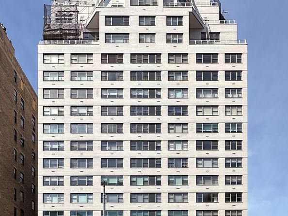 650 Park Avenue 9A, New York NY 10065