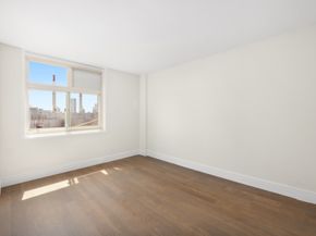 555 Main Street 1713, New York NY 10044