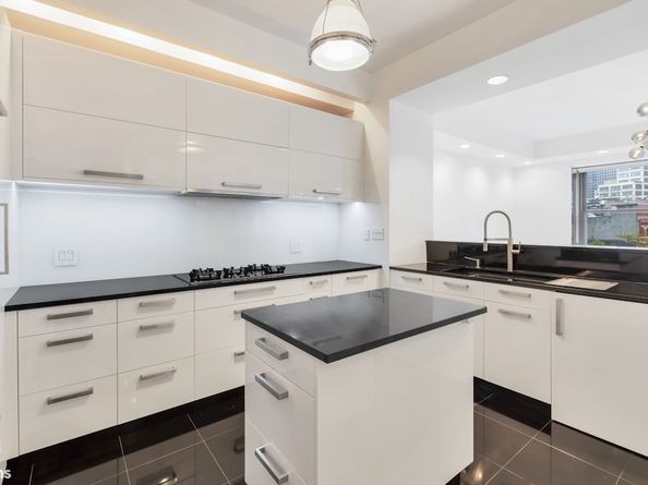 260 West Broadway 6D, New York NY 10013