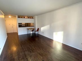 2 South End Avenue 5T, New York NY 10280