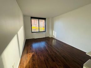 2 South End Avenue 5T, New York NY 10280
