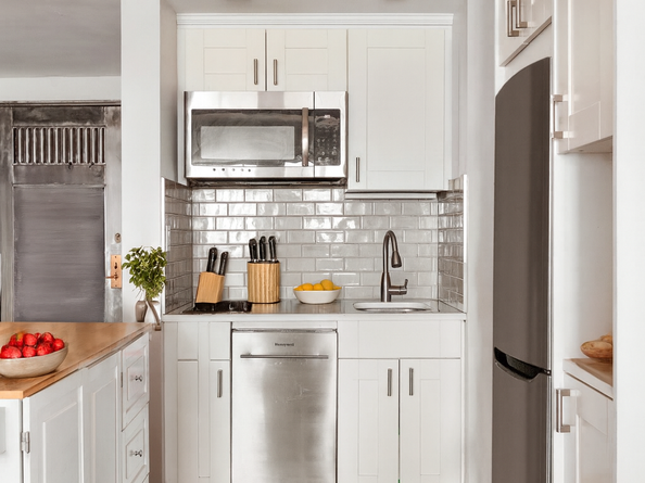 5 Tudor City Place 1132, New York NY 10017