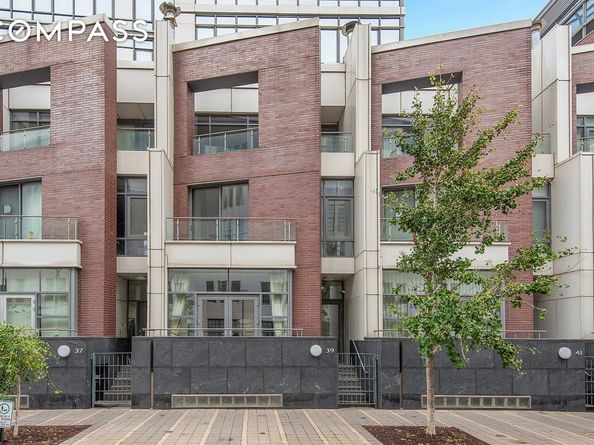 1 Northside Piers THB, Brooklyn NY 11249