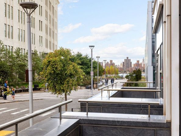 1 Northside Piers THB, Brooklyn NY 11249