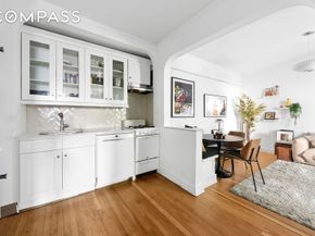 140 East 2nd Street 5F, Brooklyn NY 11218