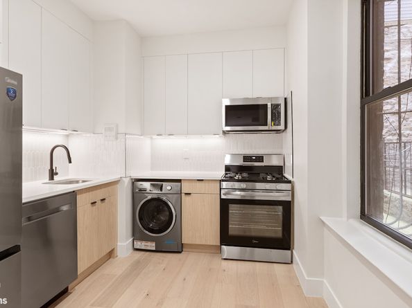 812 Riverside Drive 1, New York NY 10032