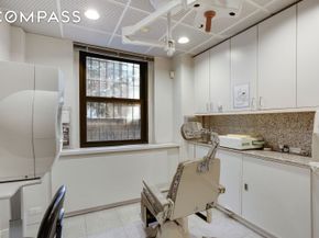 115 East 61st Street 1C, New York NY 10065