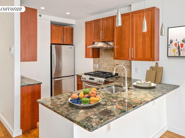 450 East 117th Street 4A, New York NY 10035