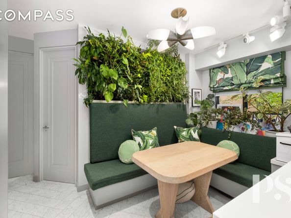 733 Park Avenue 4, New York NY 10021