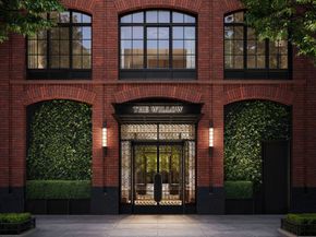 201 East 23rd Street 17B, New York NY 10010