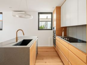 20-48 Steinway Street 1B, Queens NY 11105