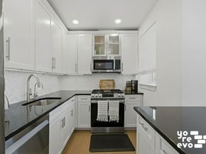 35 Underhill Avenue B4I, Brooklyn NY 11238