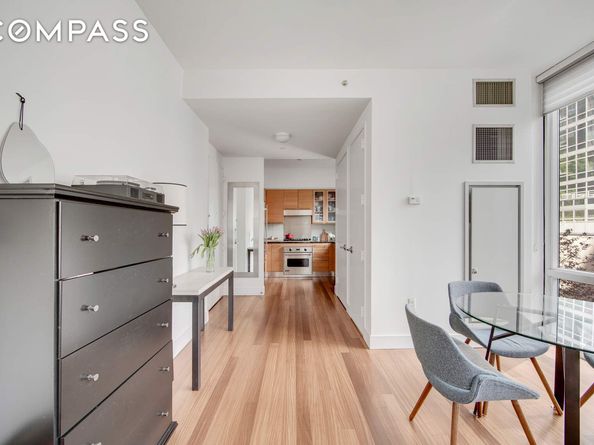 10 West End Avenue 4/J, New York NY 10023