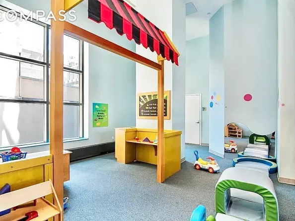 10 West End Avenue 4/J, New York NY 10023