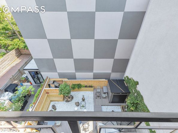 452 Lafayette Avenue 4R, Brooklyn NY 11205