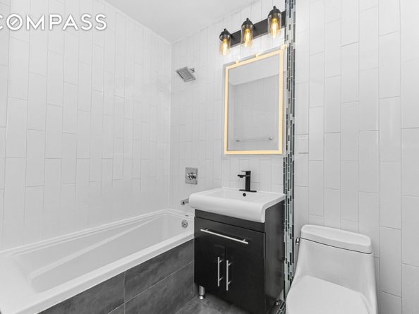 452 Lafayette Avenue 4R, Brooklyn NY 11205