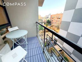 452 Lafayette Avenue 4R, Brooklyn NY 11205