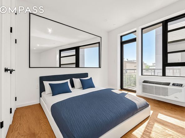 452 Lafayette Avenue 4R, Brooklyn NY 11205