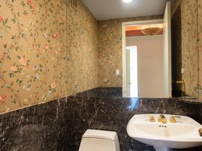 1 Central Park W 29D, New York NY 10023