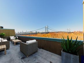 19-19 24th Avenue L706, Queens NY 11102