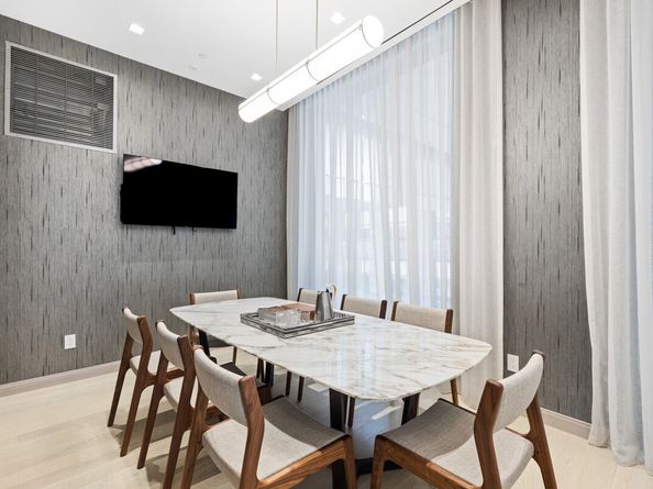 138 East 50th Street 12C, New York NY 10022