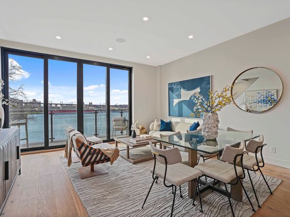 21-31 Shore Boulevard 3B, Queens NY 11105