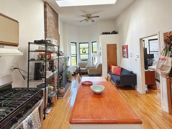 298 12th Street 4F, Brooklyn NY 11215