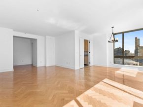 2 Columbus Avenue 20B, New York NY 10019