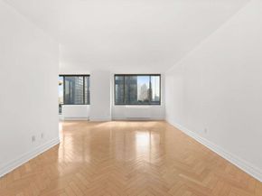 2 Columbus Avenue 20B, New York NY 10019