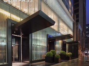 20 West 53rd Street 22A, New York NY 10019