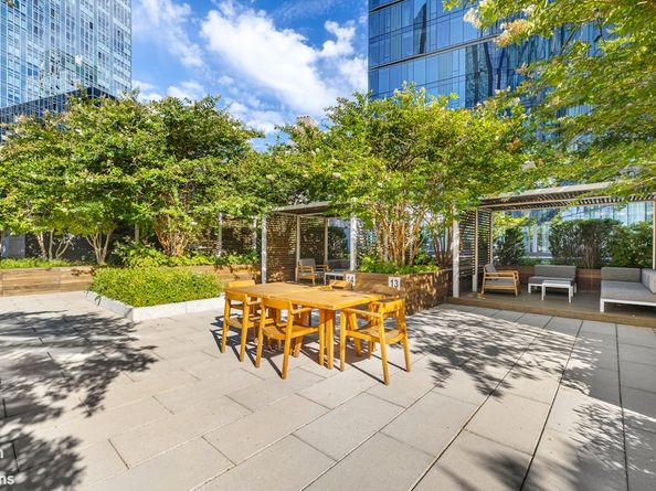 1 West End Avenue 28H, New York NY 10023