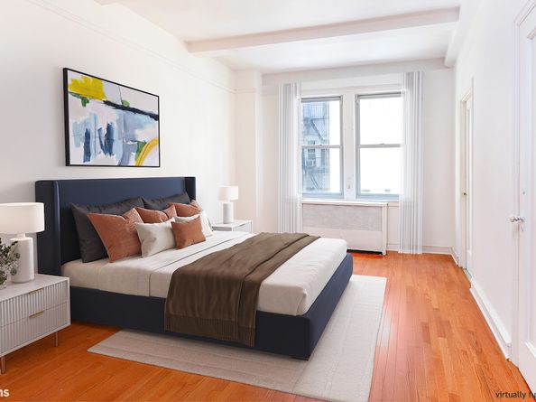 27 West 55th Street 44, New York NY 10019